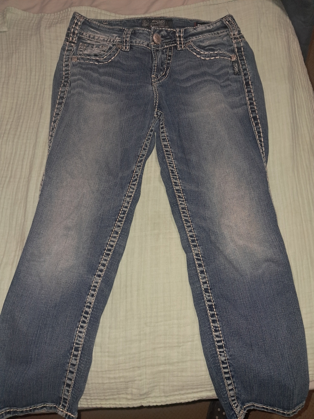 Silver Jeans Blue Distressed Capri Jeans with Contrast Stitching